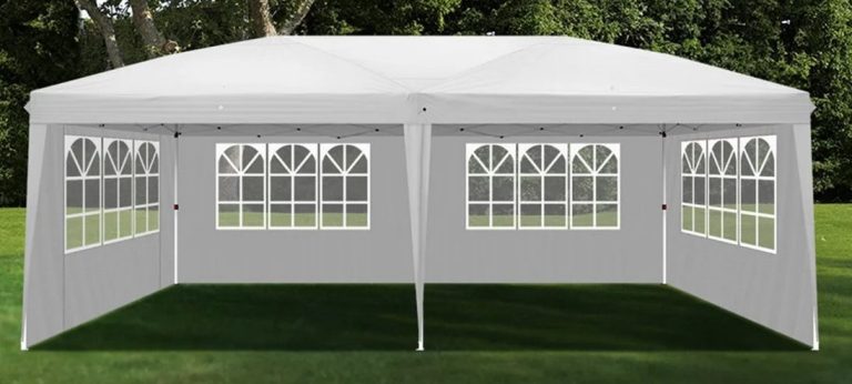 Weißer Faltpavillon 3x6m mit jeweils 2 Fenstern an den Seitenwänden.