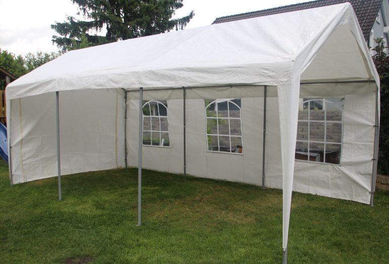 Weißes Gartenpartyzelt 3x6m mit Fenstern. Beide Giebelflächen haben Reißverschlüsse, um den Zugang zu gewähren.